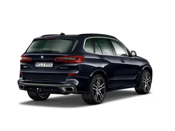 BMW X5 xDrive 45 e M Sport Anhängerkupplung Panorama