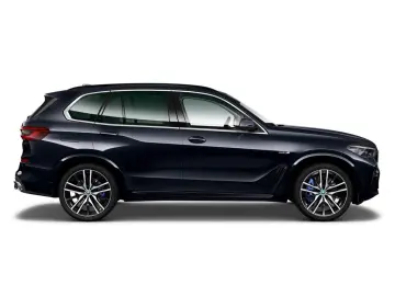 BMW X5 xDrive 45 e M Sport Anhängerkupplung Panorama