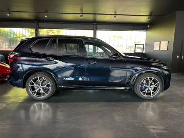 BMW X5 50e xDrive M Sport AHK Pano Massage Merino
