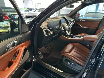 BMW X5 50e xDrive M Sport AHK Pano Massage Merino
