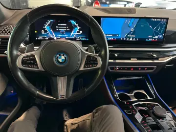 BMW X5 50e xDrive M Sport AHK Pano Massage Merino