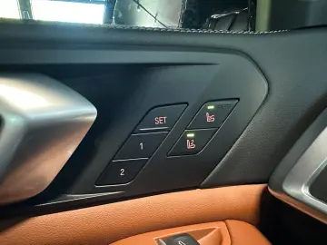 BMW X5 50e xDrive M Sport AHK Pano Massage Merino