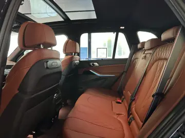 BMW X5 50e xDrive M Sport AHK Pano Massage Merino