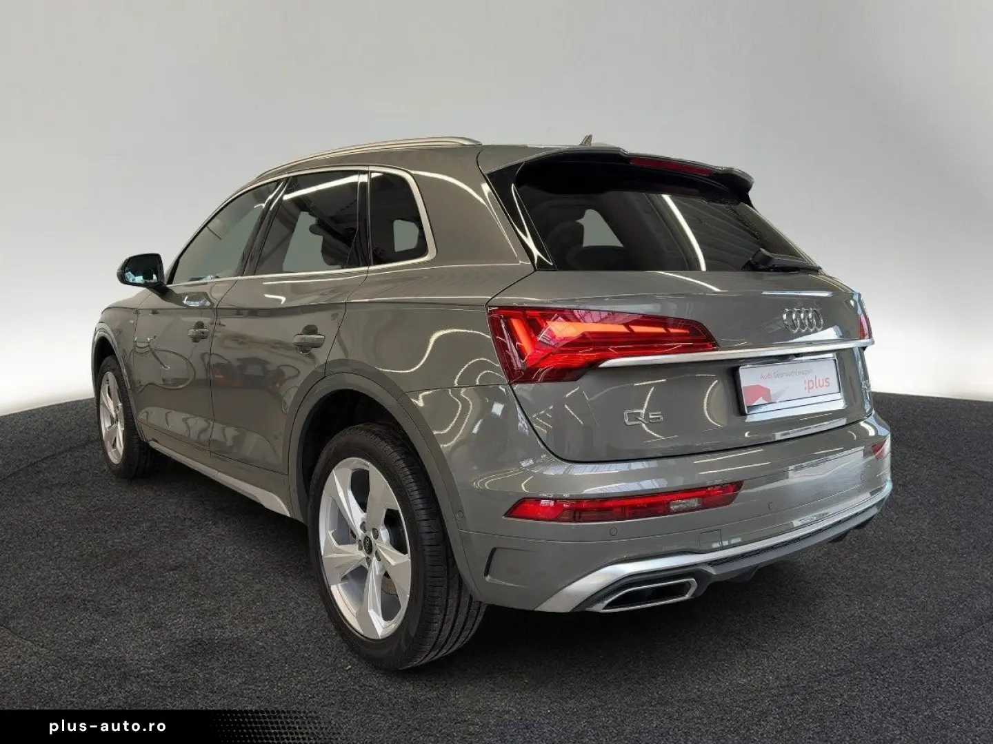 AUDI Q5 S line 40 TDI quattro Matrix Kamera AHK Navi