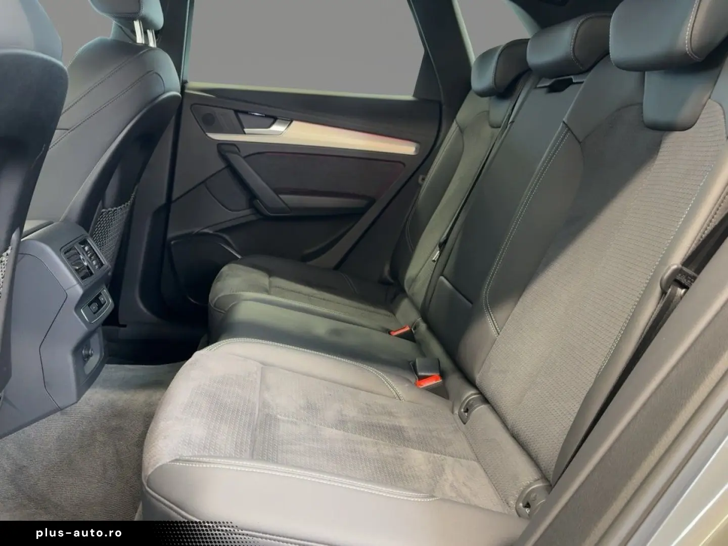 AUDI Q5 S line 40 TDI quattro Matrix Kamera AHK Navi