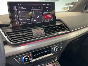 AUDI Q5 S line 40 TDI quattro Matrix Kamera AHK Navi