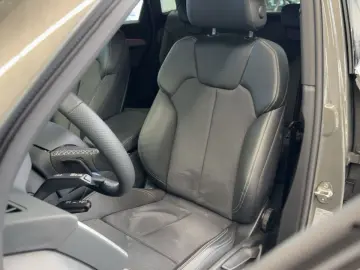 AUDI Q5 S line 40 TDI quattro Matrix Kamera AHK Navi
