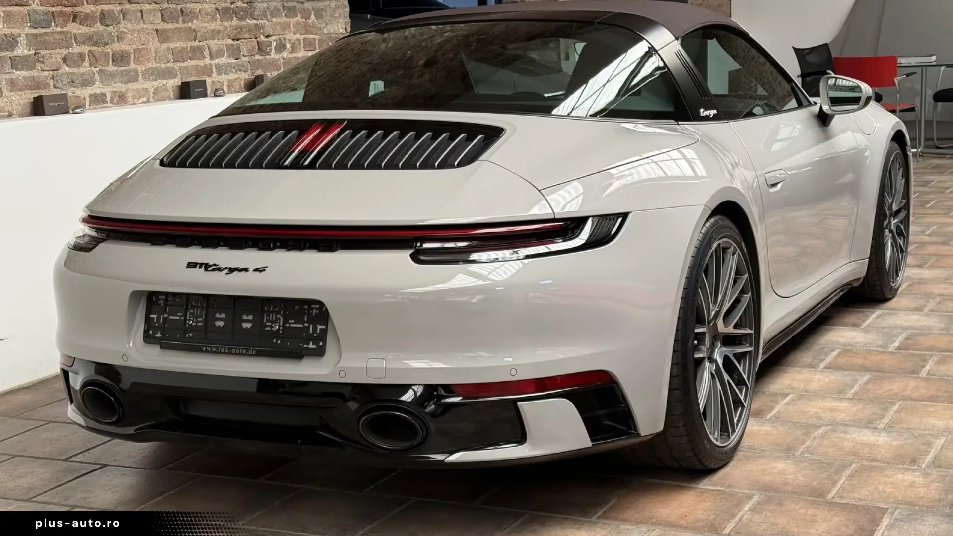 Porsche 992 911 Targa 4 SPORTDESIGN-PAKET-