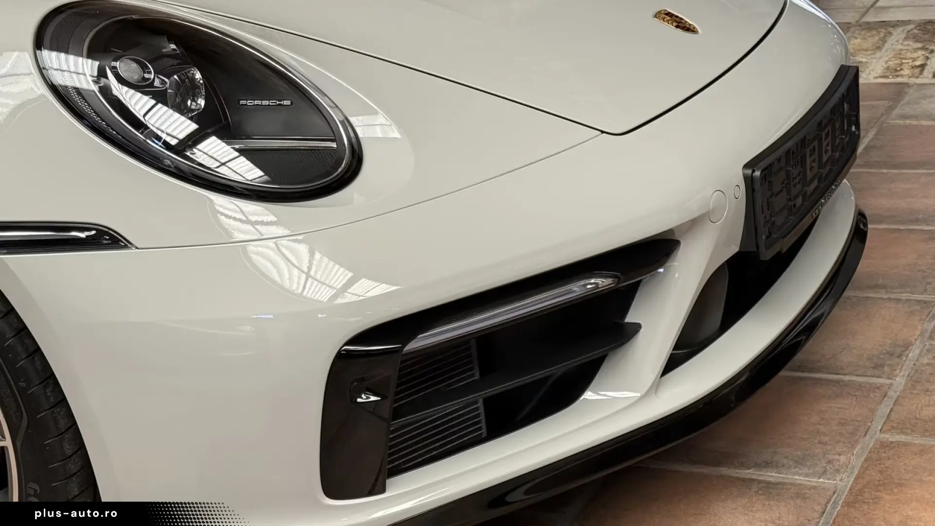 Porsche 992 911 Targa 4 SPORTDESIGN-PAKET-