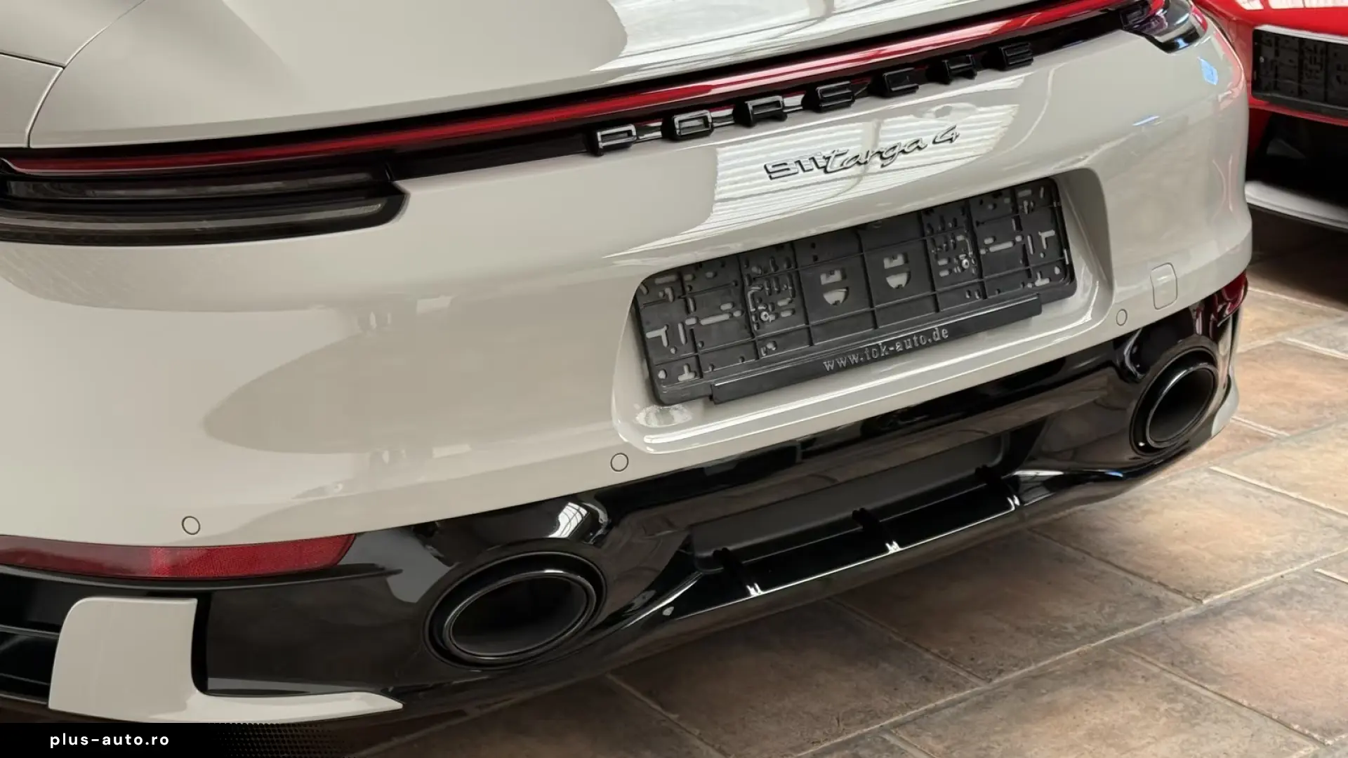 Porsche 992 911 Targa 4 SPORTDESIGN-PAKET-