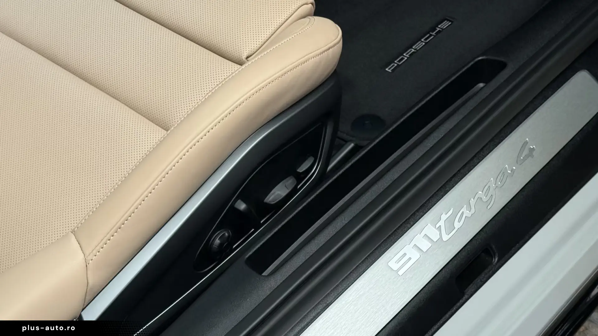 Porsche 992 911 Targa 4 SPORTDESIGN-PAKET-