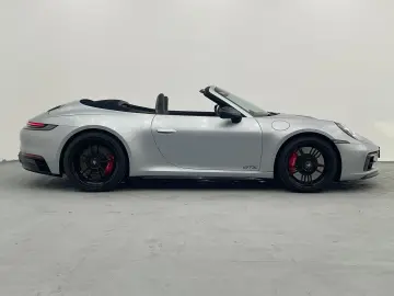 PORSCHE 992 GTS Cabrio PDLS  BURM INNO SHZ KEY 360