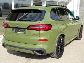 BMW X5 M50i Sonderlack 22  Laser Carbon Diama Bowers