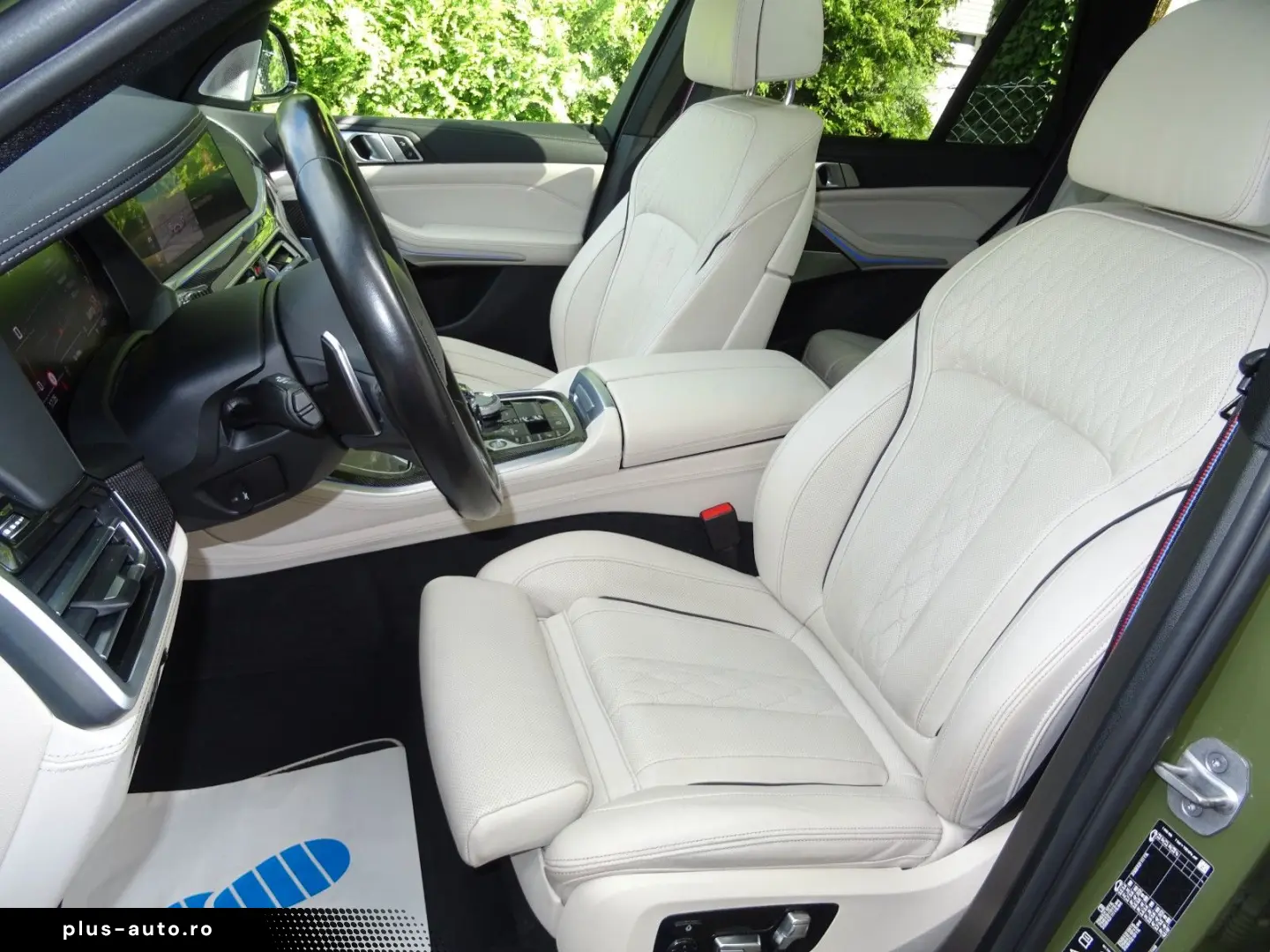 BMW X5 M50i Sonderlack 22  Laser Carbon Diama Bowers