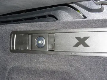 BMW X5 M50i Sonderlack 22  Laser Carbon Diama Bowers