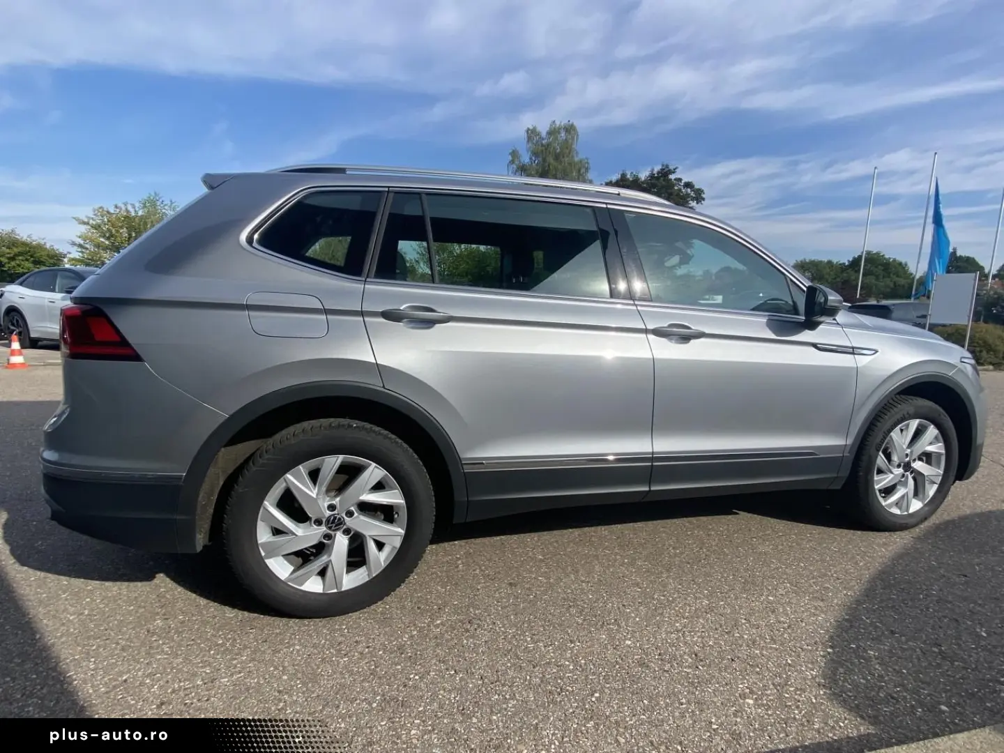 VW Tiguan Allspace 1.5 TSI DSG Life AHK ACTIVE-INFO