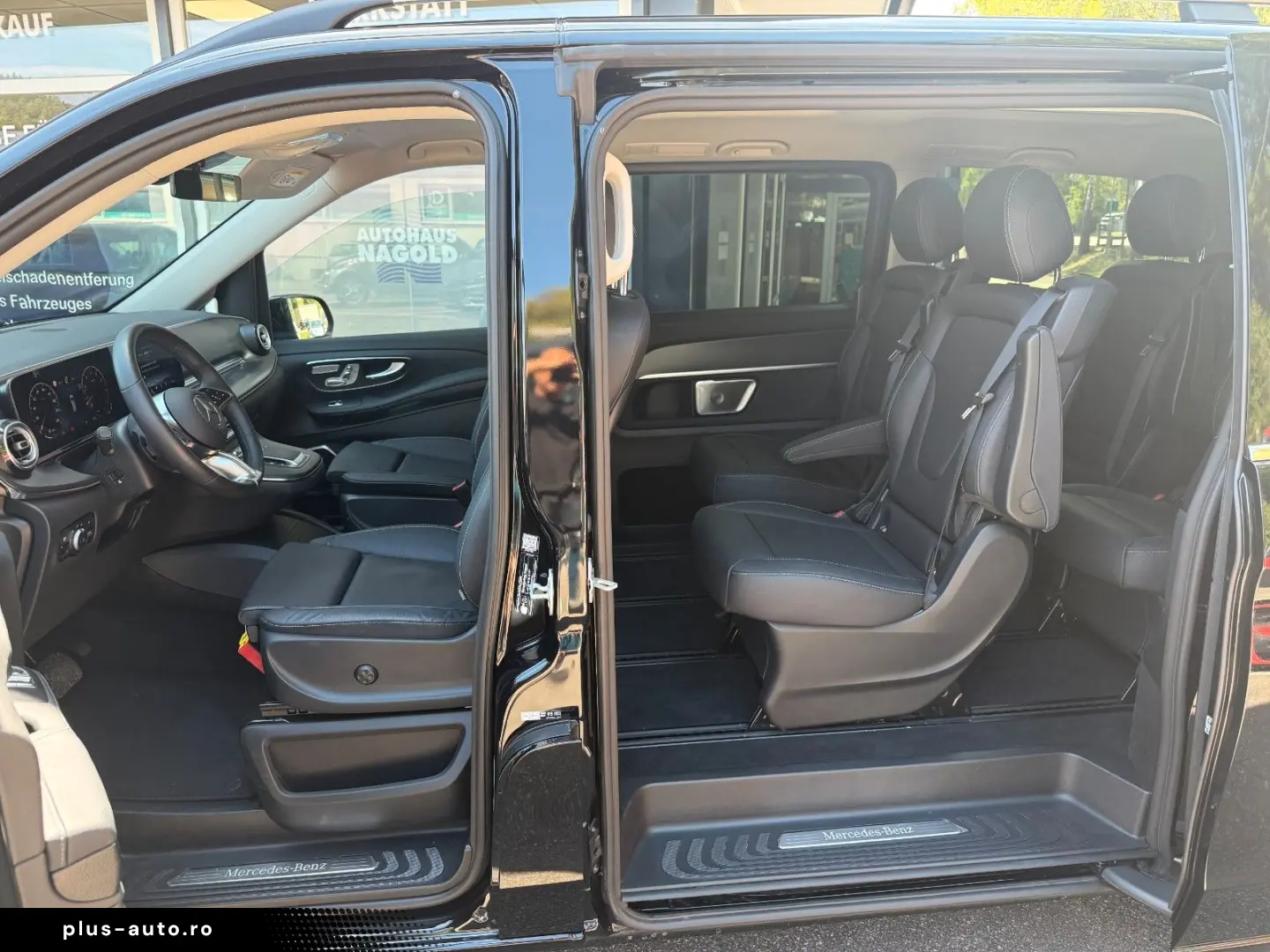 MERCEDES-BENZ V 300 RWD lang AVANTGARDE Pano 360