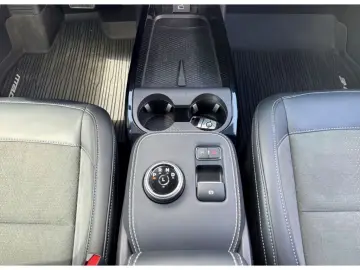 FORD Mustang MACH-E GT AWD (Extended Range) Panorama