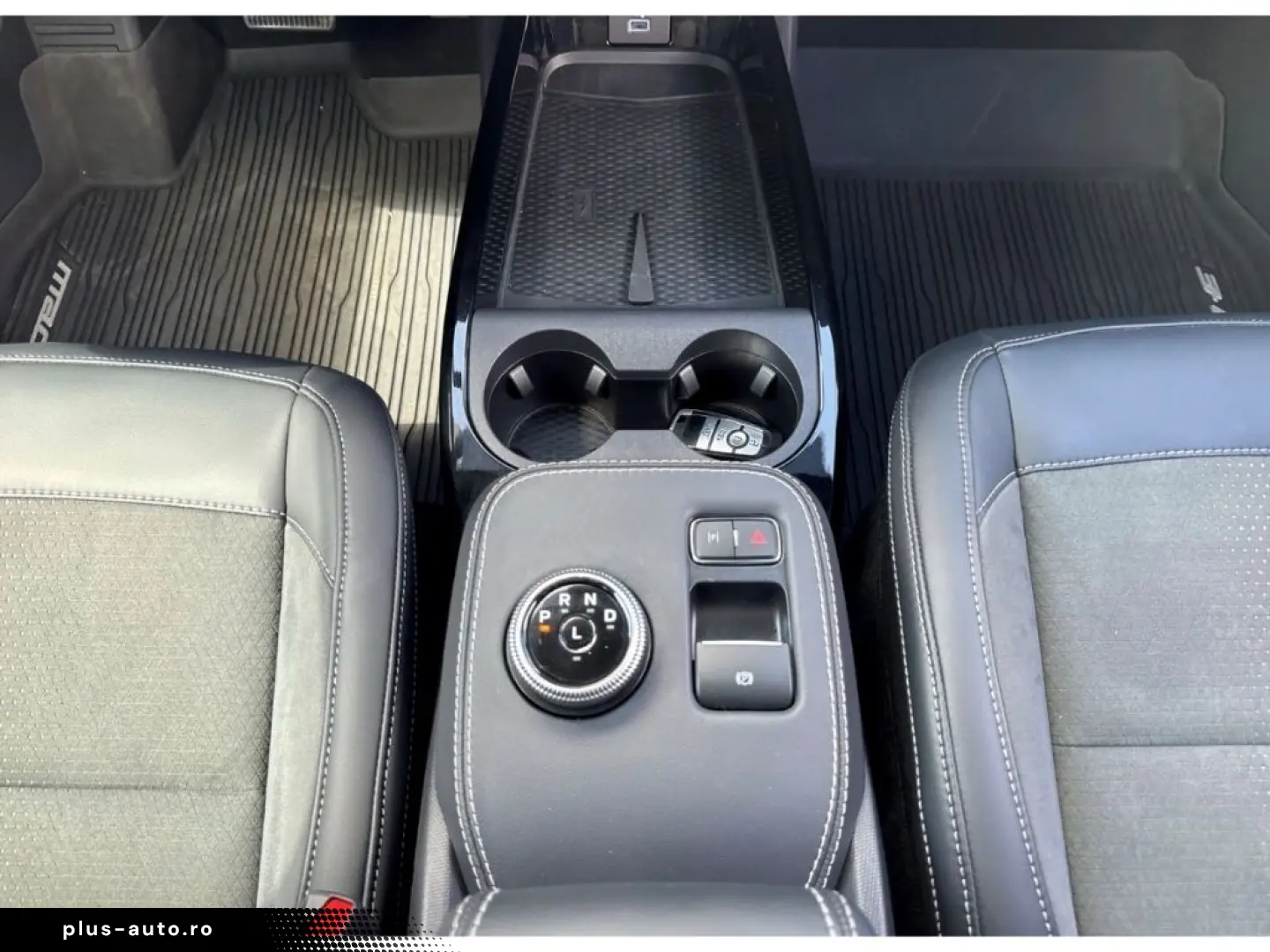 FORD Mustang MACH-E GT AWD (Extended Range) Panorama