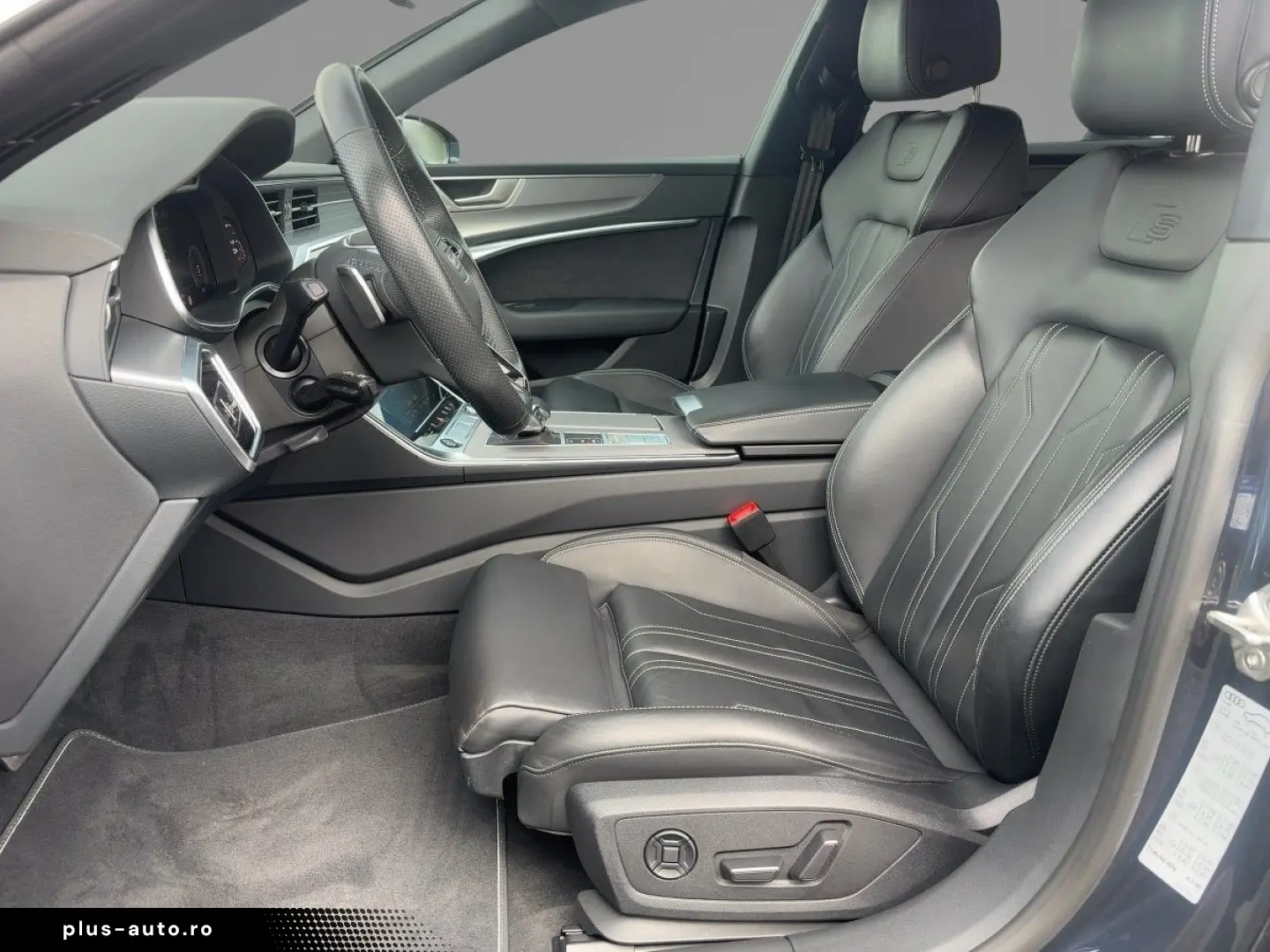 AUDI A7 Sportback 55TFSI quattro S tronic S Line Head