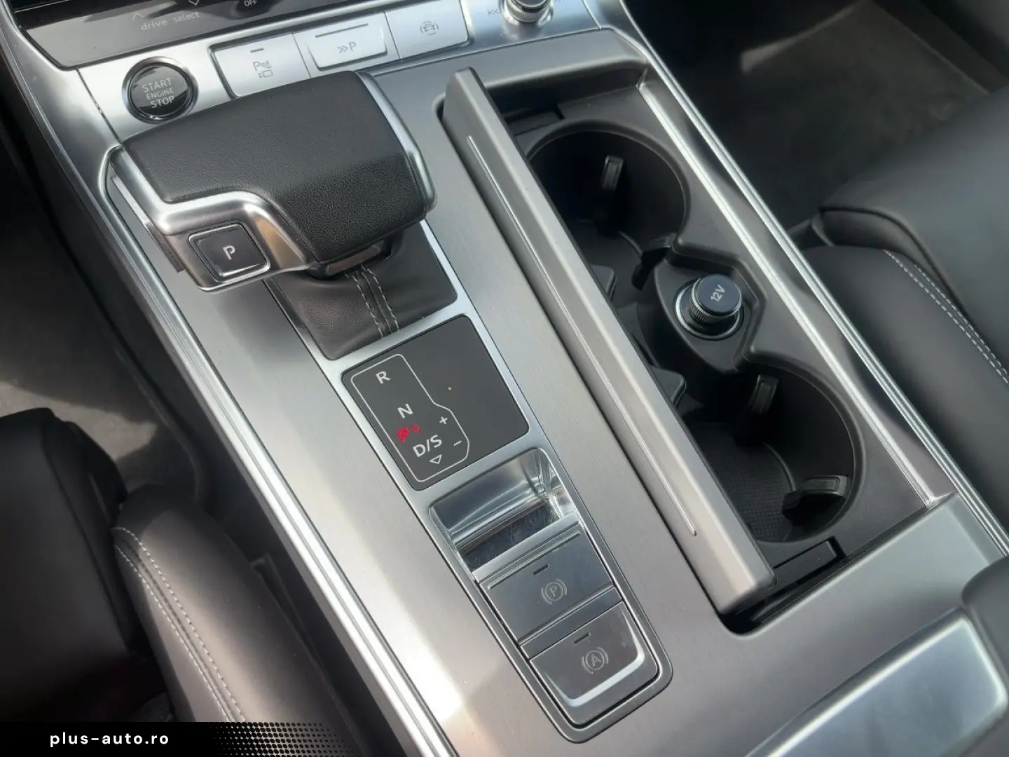 AUDI A7 Sportback 55TFSI quattro S tronic S Line Head