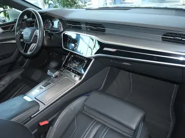 AUDI A7 SB 55 TFSI S-Line Panorama LED HUD Leder 20