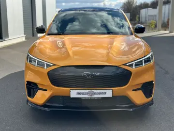 FORD Mustang Mach-E GT AWD ANHÄNGERK WINTER SOMMERRÄD