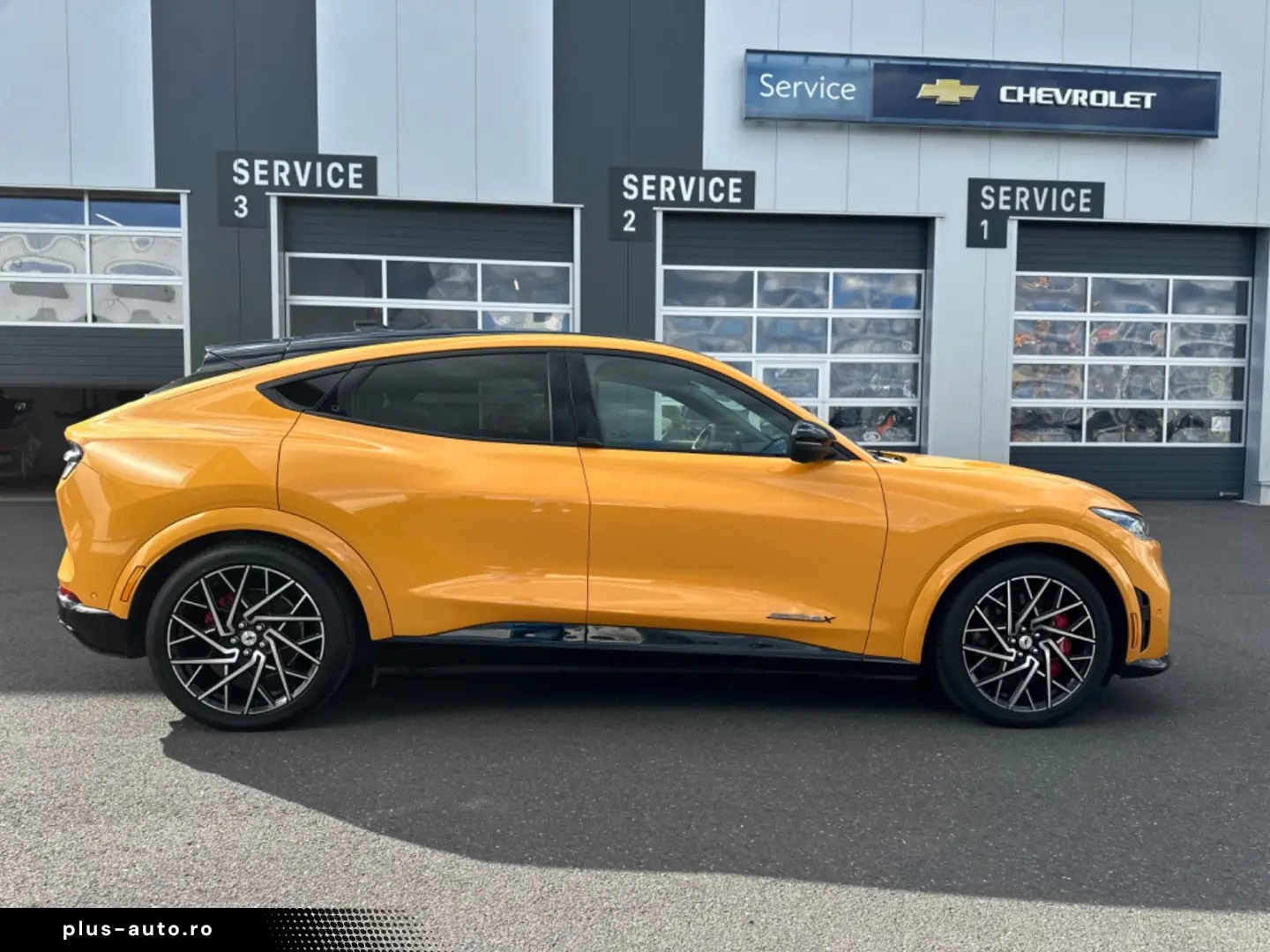 FORD Mustang Mach-E GT AWD ANHÄNGERK WINTER SOMMERRÄD