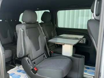 MERCEDES-BENZ V 300 d 4MATIC extralang STYLE MultiBeam TOP!