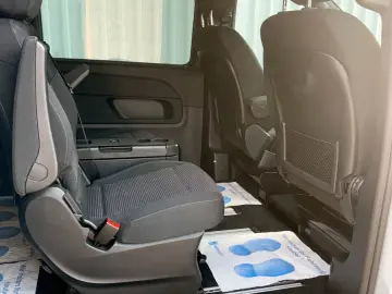 MERCEDES-BENZ V 300 d 4MATIC extralang STYLE MultiBeam TOP!