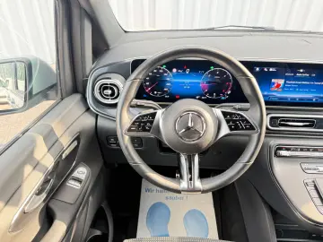 MERCEDES-BENZ V 300 d 4MATIC extralang STYLE MultiBeam TOP!