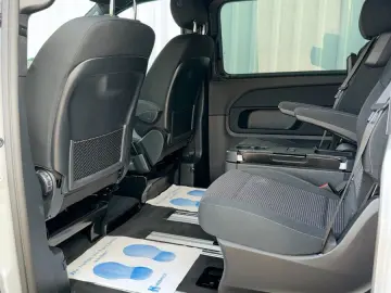 MERCEDES-BENZ V 300 d 4MATIC extralang STYLE MultiBeam TOP!