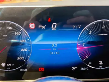MERCEDES-BENZ V 300 d 4MATIC extralang STYLE MultiBeam TOP!