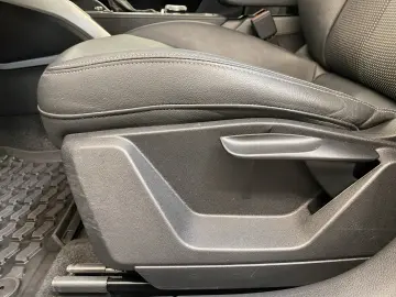 AUDI Q2 35 1.5 TFSI S-Line