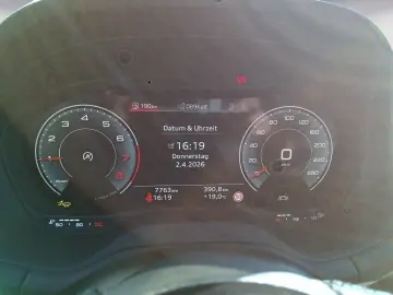 AUDI Q2 30 TFSI