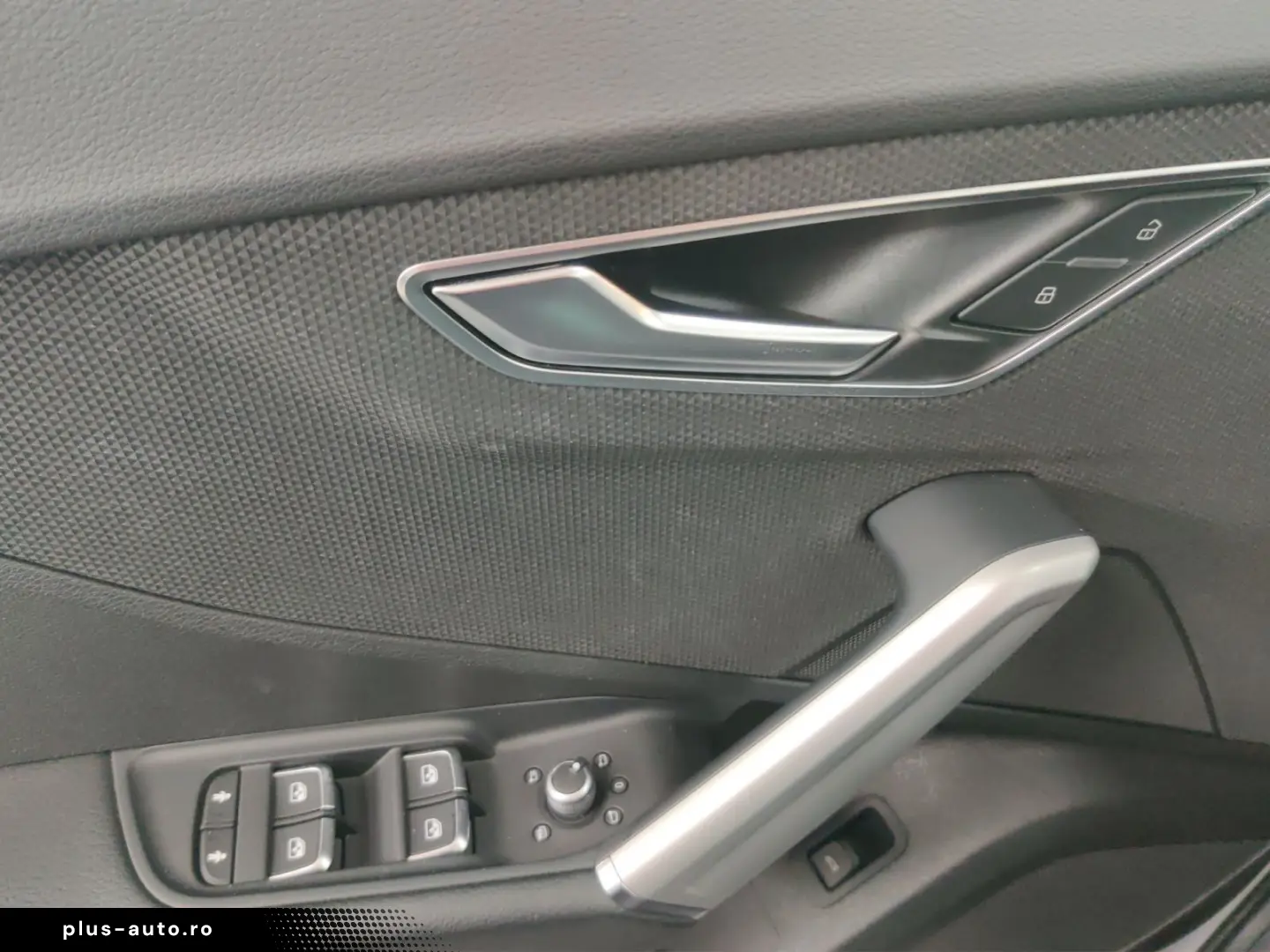 AUDI Q2 Advanced 30 TFSI