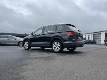 VW Tiguan Allspace 1.5 TSI DSG Life 175€ m.20% Anz.
