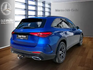 MERCEDES-BENZ GLC 220 d 4M AMG AHK Pano StdHz 360  N…