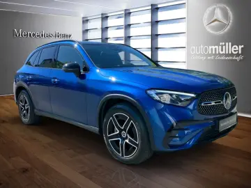 MERCEDES-BENZ GLC 220 d 4M AMG AHK Pano StdHz 360  N…