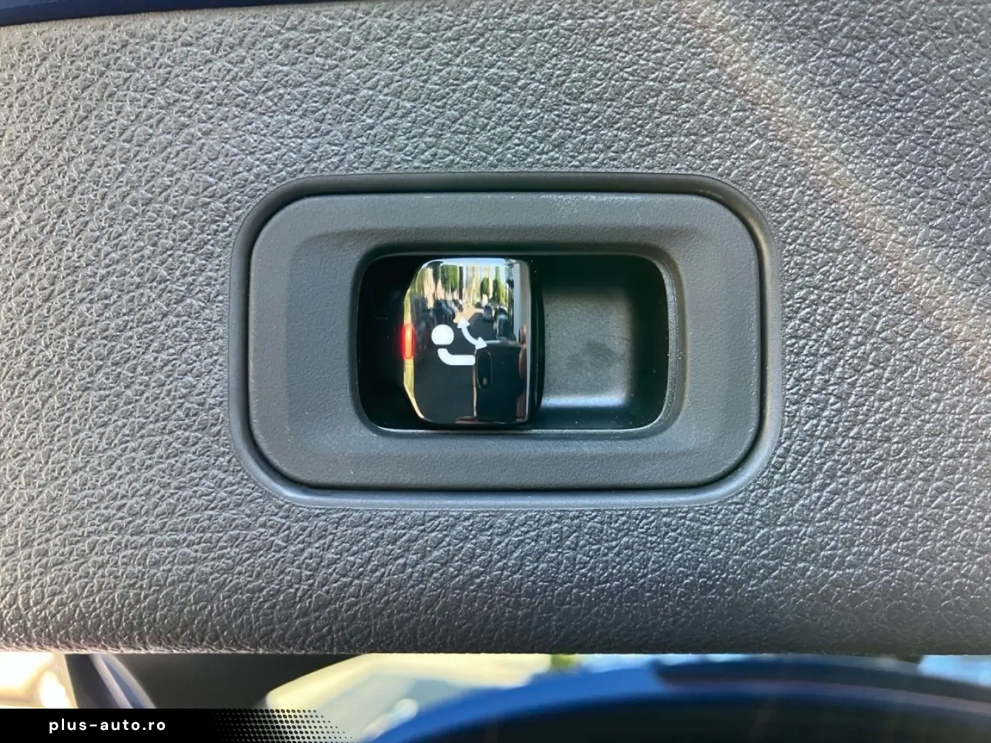 MERCEDES-BENZ GLC 220 d 4M AMG AHK Pano StdHz 360  N&hellip;