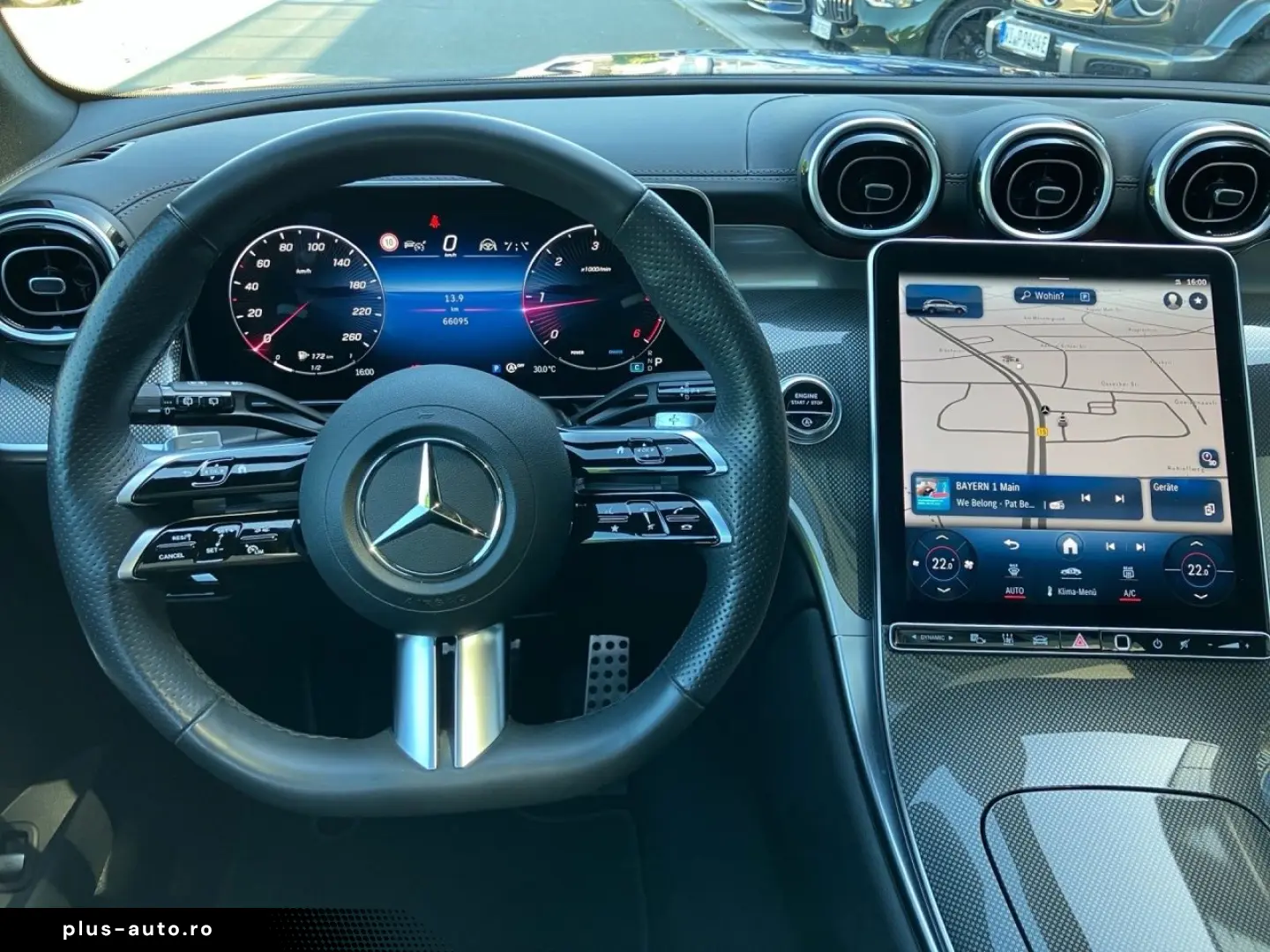 MERCEDES-BENZ GLC 220 d 4M AMG AHK Pano StdHz 360  N&hellip;