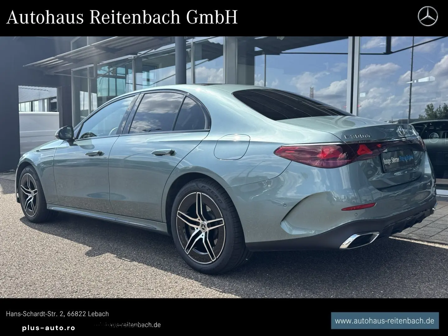MERCEDES-BENZ E300de 4M AMG PANO AHK NIGHT DIST AMBIENT KEY