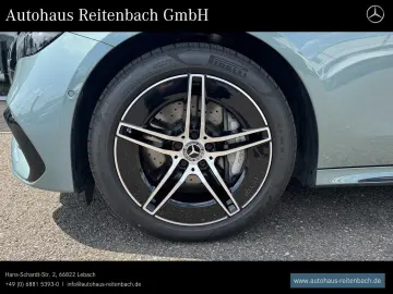 MERCEDES-BENZ E300de 4M AMG PANO AHK NIGHT DIST AMBIENT KEY