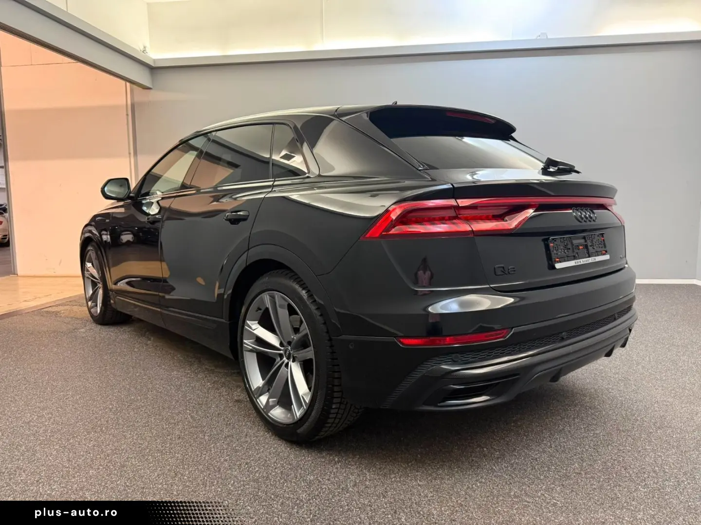AUDI Q8 50 TDI quattro Competition Plus Carbon