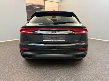 AUDI Q8 50 TDI quattro Competition Plus Carbon