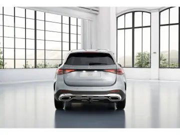 MERCEDES-BENZ GLC 300 d 4M   AMG AHK KAMERA PANO SPU…