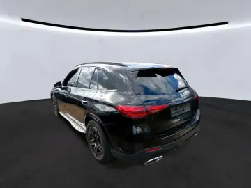 MERCEDES-BENZ GLC 300 d 4Matic AMG Night TRITTBRETT …