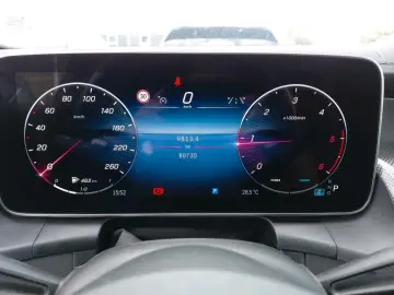 MERCEDES-BENZ GLC 300 d 4Matic AMG Night TRITTBRETT …