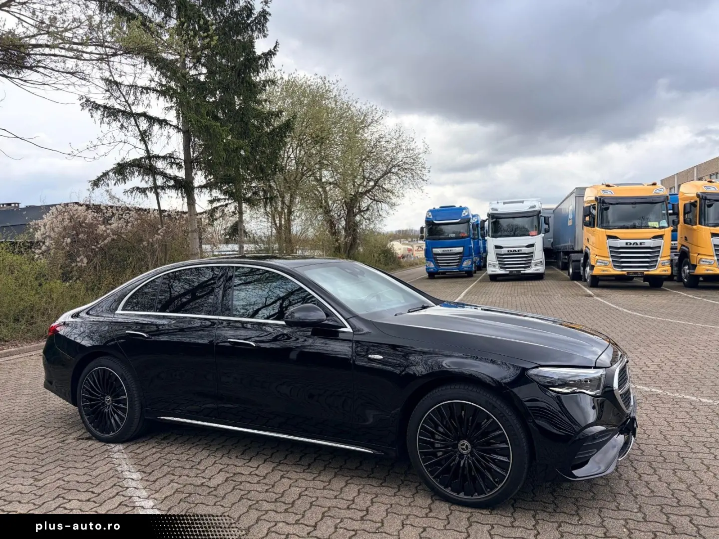MERCEDES-BENZ Limousine E 300 de 4Matic Edition AMG