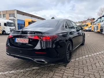 MERCEDES-BENZ Limousine E 300 de 4Matic Edition AMG